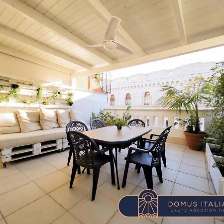 Penthouse In The Heart Of Bari With Terrace Διαμέρισμα Εξωτερικό φωτογραφία
